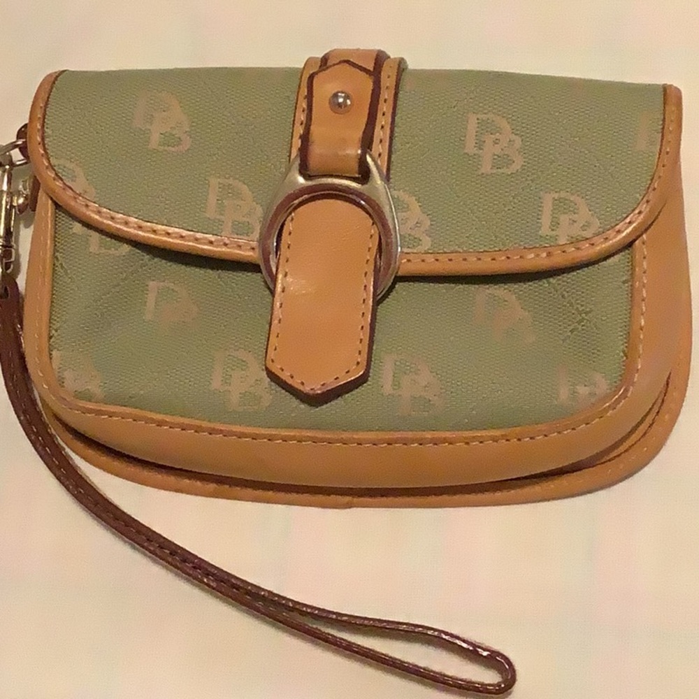 Dooney and Bourke Wristlet NEW 1